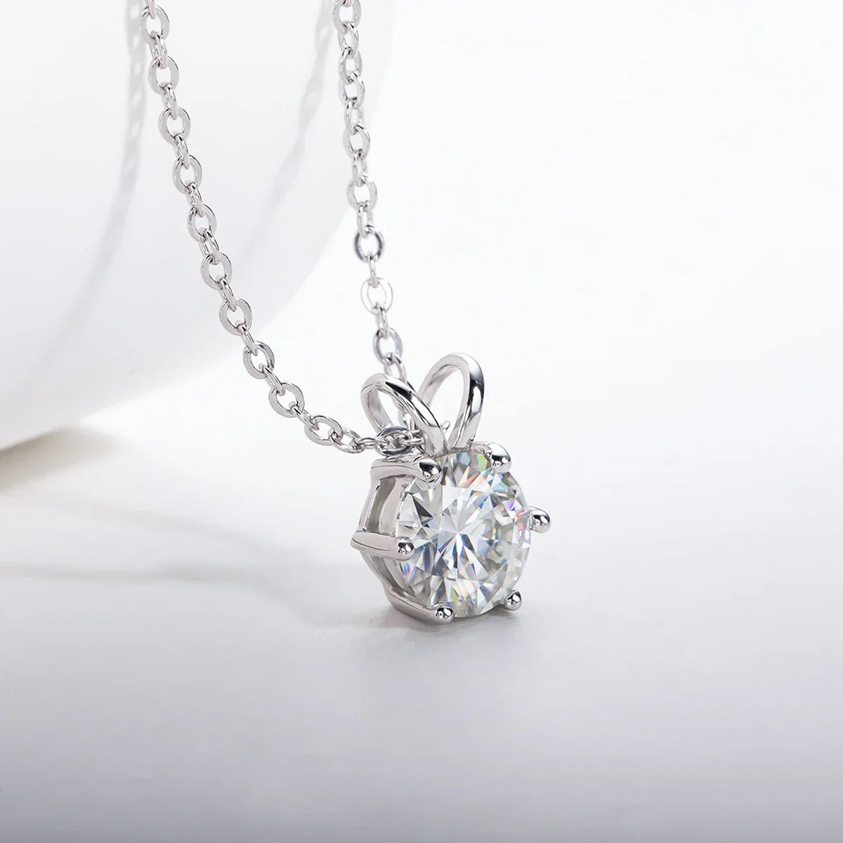 Diamond Shine solitaires pendant in sterling silver with sparkling zirconia on a chain.