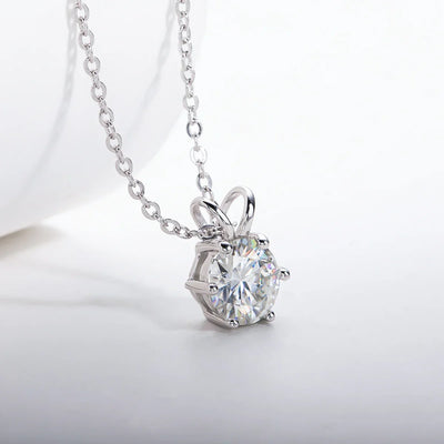Diamond Shine solitaires pendant in sterling silver with sparkling zirconia on a chain.