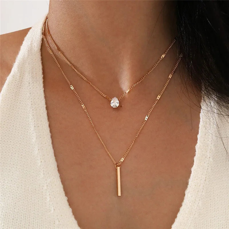 Eternal Pearl – Elegante Perlenkette mit Goldkette, verstellbar & hochwertig