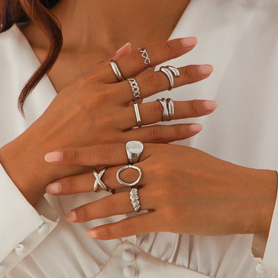 Goldene Minimalistische Ringe Eleganz für jeden Stil