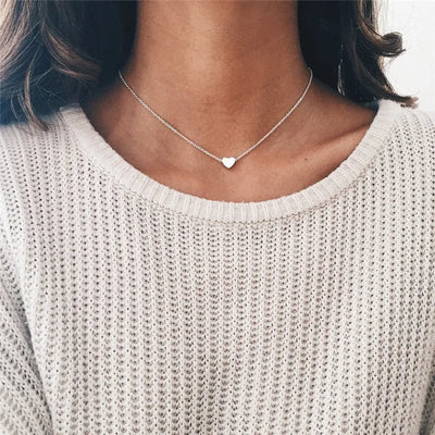 Eternal Pearl – Elegante Perlenkette mit Goldkette, verstellbar & hochwertig