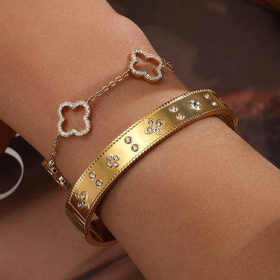 Lucky Charm – Glücksklee-Schmuckset in Goldoptik